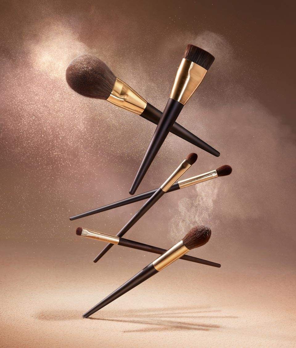 东阳市益彩化妆用具有限公司